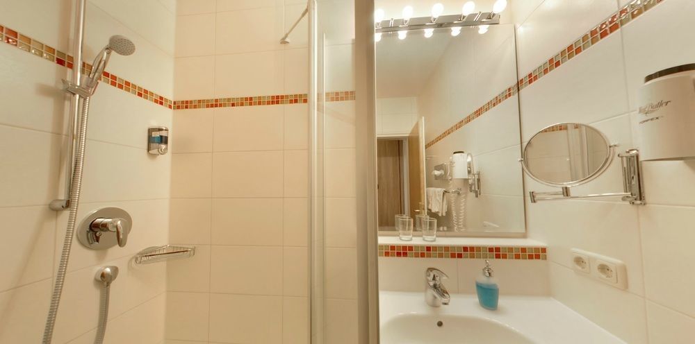 Hotel Garni Christl Bad Griesbach im Rottal Exterior foto